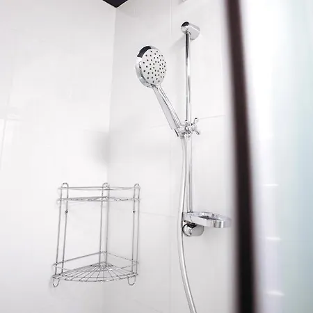 для великої компанї в центрі міста