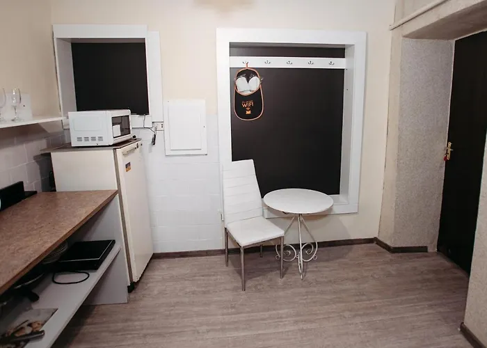 для великої компанї в центрі міста إلفيف