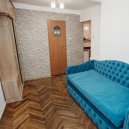 для великої компанї в центрі міста